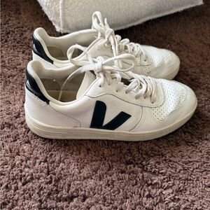 Veja White Leather Sneakers with Black V Logo